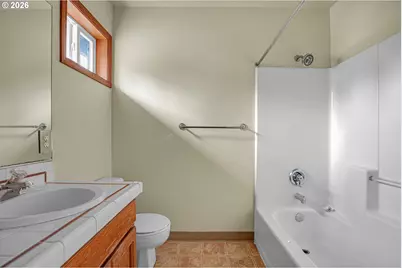 1802 NW Bella Vista Ave, Gresham, OR 97030 - Photo 31