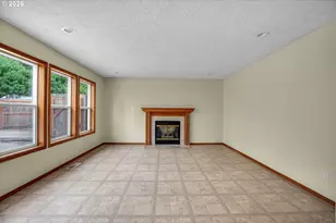 1802 NW Bella Vista Ave, Gresham, OR 97030 - Photo 15