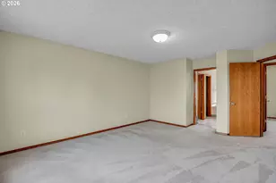 1802 NW Bella Vista Ave, Gresham, OR 97030 - Photo 23