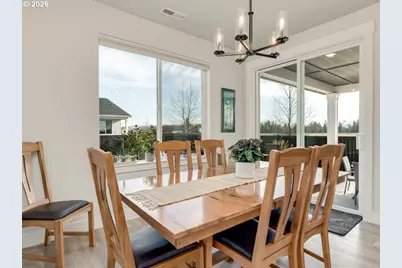 1804 S Locust St, Canby, OR 97013 - Photo 17