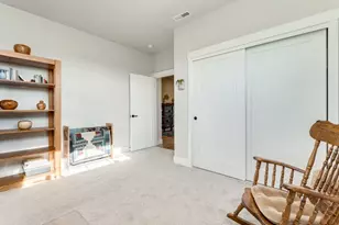 1804 S Locust St, Canby, OR 97013 - Photo 11