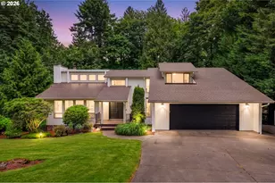 725 Carrera Ln, Lake Oswego, OR 97034 - Photo 1