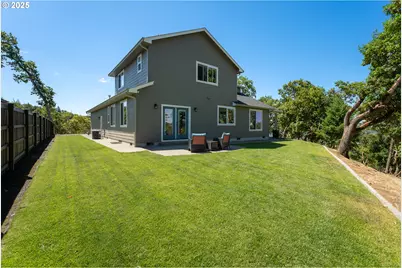 1062 Southridge Way, Roseburg, OR 97470 - Photo 33