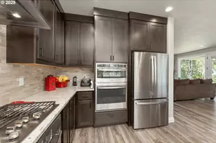 1062 Southridge Wy, Roseburg, OR 97470 - Photo 13