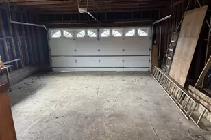 870 SW 12th St, Bandon, OR 97411 - Photo 25