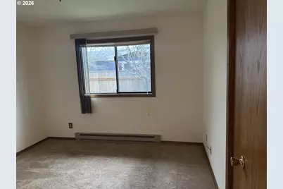 870 SW 12th St, Bandon, OR 97411 - Photo 13