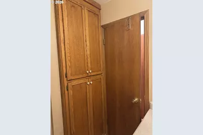 870 SW 12th St, Bandon, OR 97411 - Photo 15