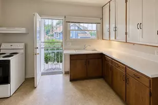 4300 N Montana Ave, Portland, OR 97217 - Photo 5