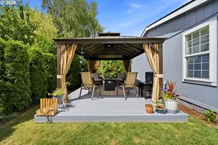 655 NE Burnett Rd, McMinnville, OR 97128 - Photo 27