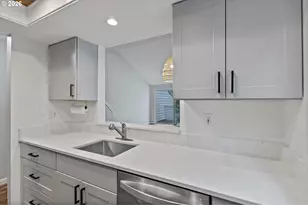 10356 SW Trapper Terrace, Beaverton, OR 97008 - Photo 13