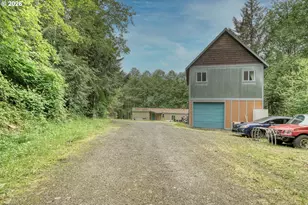 70407 Schumacher Rd, Rainier, OR 97048 - Photo 3