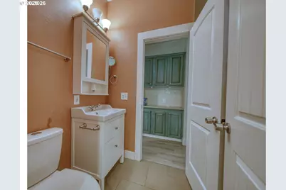 70407 Schumacher Rd, Rainier, OR 97048 - Photo 7