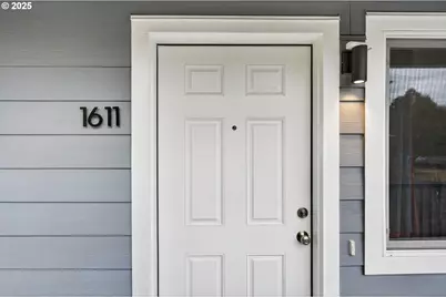 1611 NE Hale Pl, Gresham, OR 97030 - Photo 3