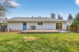 640 Stonehill Dr, Gladstone, OR 97027 - Photo 39