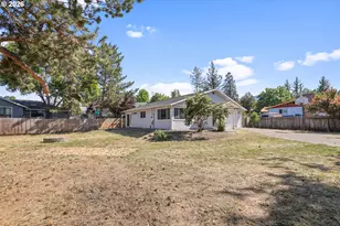 540 Oak Knoll Dr, Ashland, OR 97520 - Photo 21