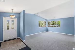 540 Oak Knoll Dr, Ashland, OR 97520 - Photo 3