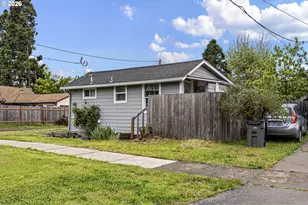 640 N Garden Way, Eugene, OR 97401 - Photo 3