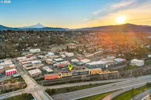 314 Columbia St, Hood River, OR 97031 - Photo 3