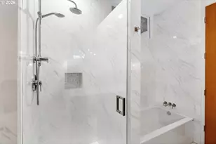 314 Columbia St, Hood River, OR 97031 - Photo 27