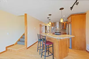 180 SE Hwy 101, Lincoln City, OR 97367 - Photo 5