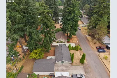 609 SE 137th Ave, Portland, OR 97233 - Photo 35