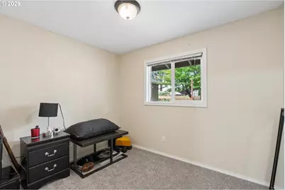 609 SE 137th Ave, Portland, OR 97233 - Photo 23
