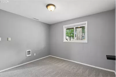609 SE 137th Ave, Portland, OR 97233 - Photo 21