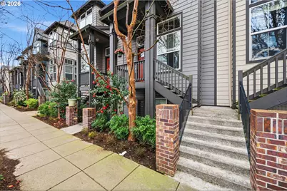 1116 SE Linn St, Portland, OR 97202 - Photo 1