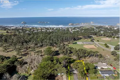 1260 Jackson Ave SW, Bandon, OR 97411 - Photo 3