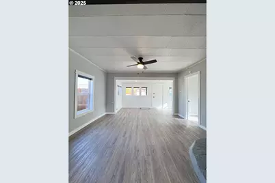 971 Walnut St, Baker City, OR 97814 - Photo 3