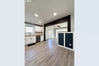 971 Walnut St, Baker City, OR 97814 - Photo 9