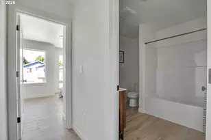 14846 NE Couch St, Portland, OR 97230 - Photo 19