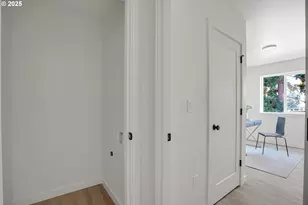 14846 NE Couch St, Portland, OR 97230 - Photo 17