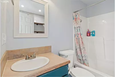 763 18th St, Salem, OR 97301 - Photo 17