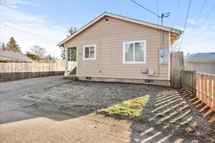 763 18th St, Salem, OR 97301 - Photo 3