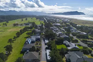 1987 Gearhart Green Dr, Gearhart, OR 97138 - Photo 3