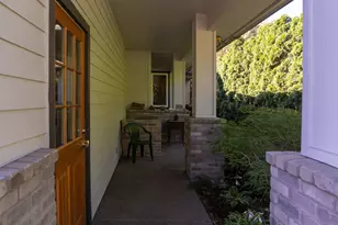 3483 Avalon Dr, Hood River, OR 97031 - Photo 21