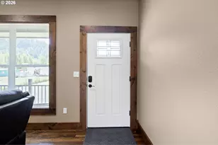 955 Oak Hill Rd, Roseburg, OR 97471 - Photo 9
