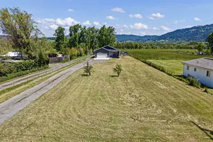 955 Oak Hill Rd, Roseburg, OR 97471 - Photo 41