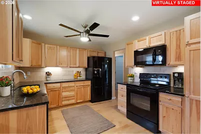 6211 SE Clatsop St, Portland, OR 97206 - Photo 7