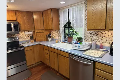 15704 NE 117th Ct, Brush Prairie, WA 98606 - Photo 33