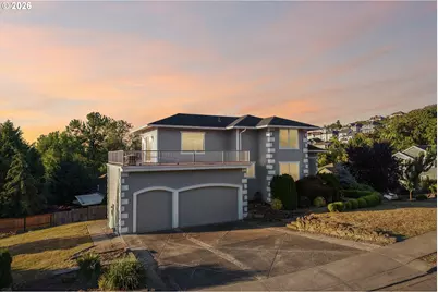 1727 NW Ogden St, Camas, WA 98607 - Photo 1