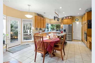 5300 Coventry Ct, Lake Oswego, OR 97035 - Photo 9