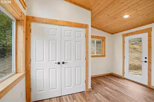 1836 Hazel Dell Rd, Castle Rock, WA 98611 - Photo 13