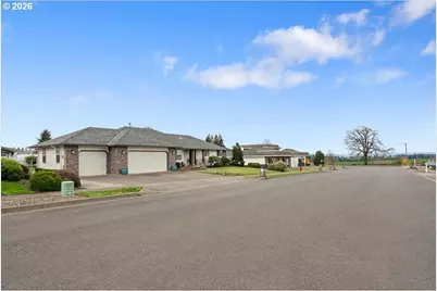 610 SW 7th St, Sublimity, OR 97385 - Photo 3
