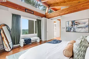 4183 SW Greenleaf Dr, Portland, OR 97221 - Photo 31