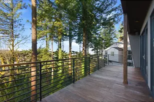 4183 SW Greenleaf Dr, Portland, OR 97221 - Photo 19