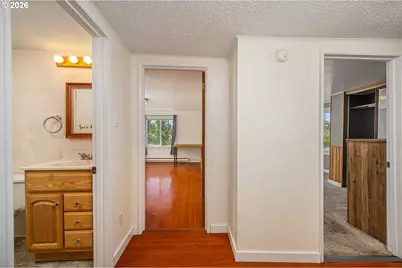 204 19th St, Springfield, OR 97477 - Photo 19