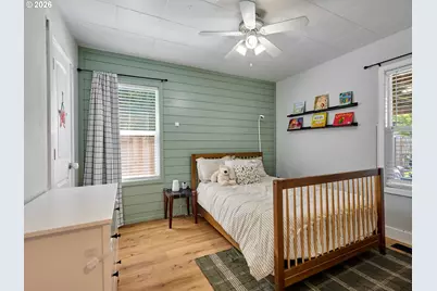 645 NW 5th Ave, Canby, OR 97013 - Photo 17