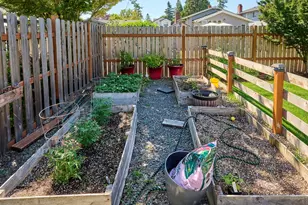 645 NW 5th Ave, Canby, OR 97013 - Photo 37